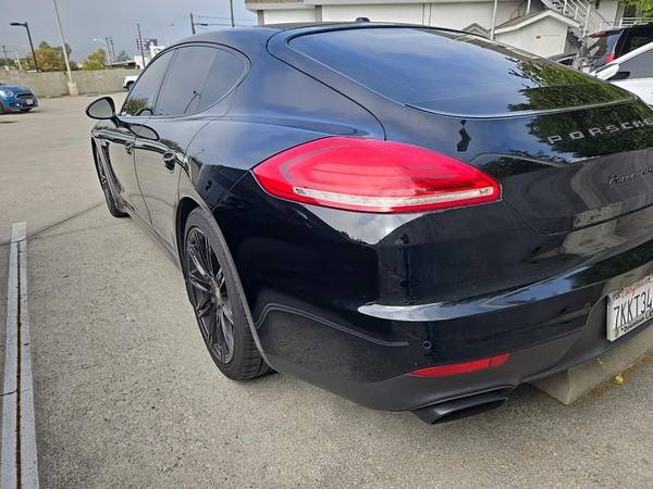 2015 Porsche Panamera
