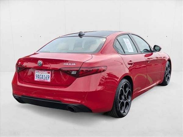 2022 Alfa Romeo Giulia