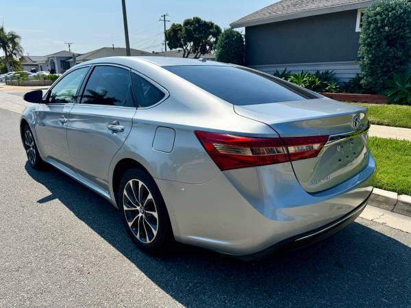 2016 Toyota Avalon