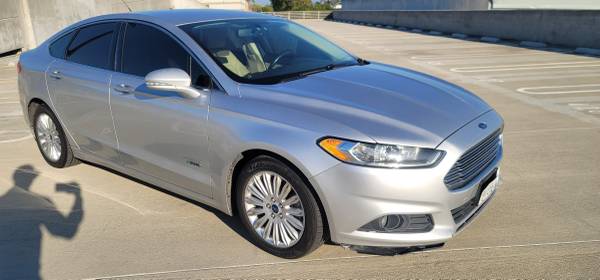 2015 Ford FUSION