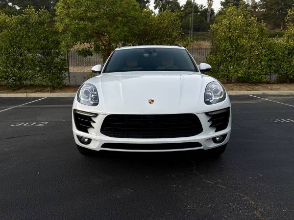 2018 Porsche Macan