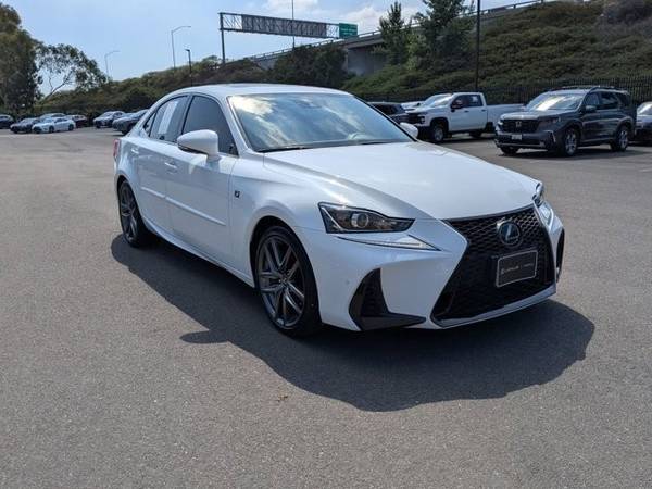 2018 Lexus IS