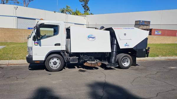 2015 Mitsubishi Fuso