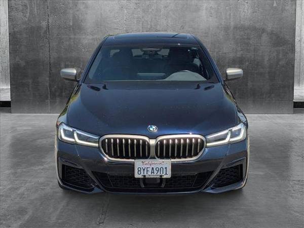 2022 BMW 5