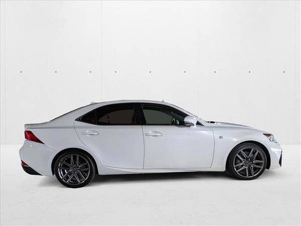 2017 Lexus IS