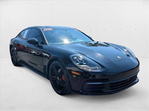 2017 Porsche Panamera