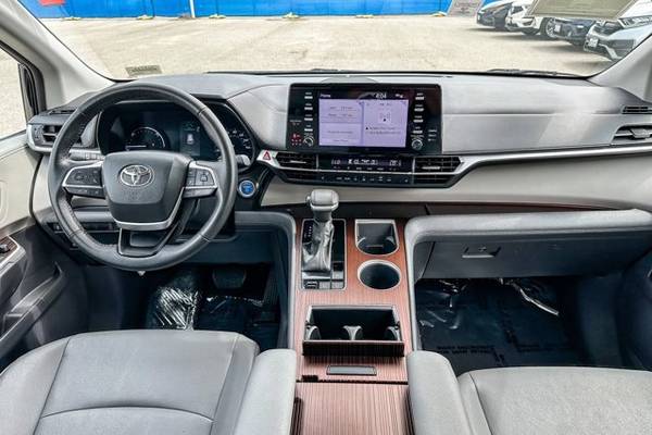 2023 Toyota Sienna
