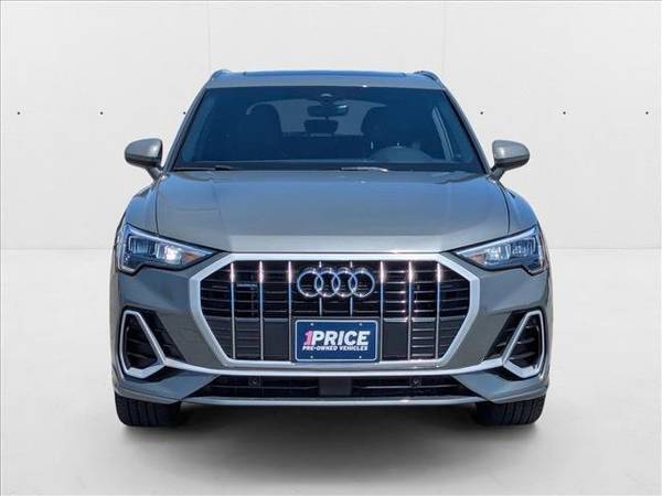 2022 Audi Q3