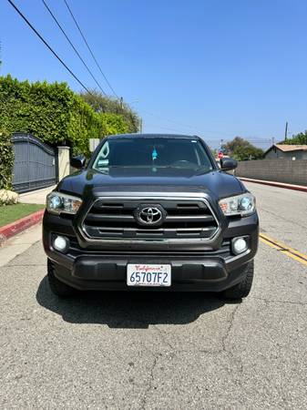 2017 Toyota tacoma