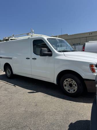 2016 Nissan NV