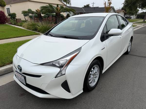 2016 Toyota Prius