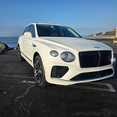 2024 Bentley Bentayga