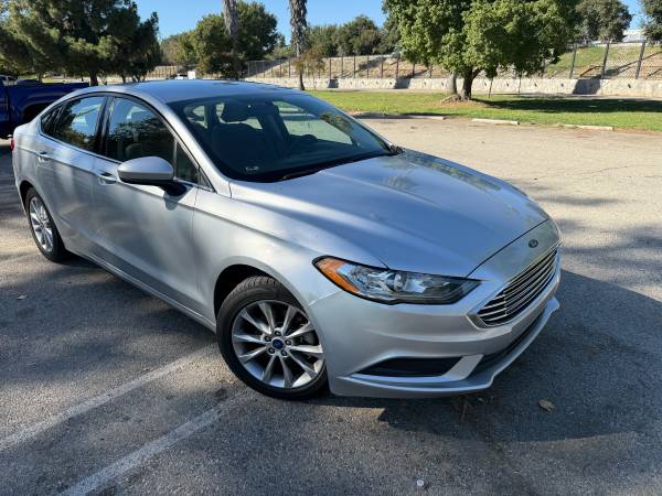 2017 Ford FUSION