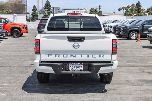 2025 Nissan Frontier