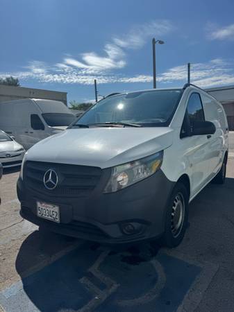 2016 Mercedes Benz Metris